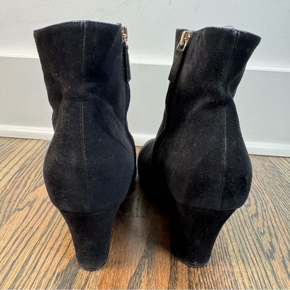 Salvatore Ferragamo Shirin black suede ankle boots size 10 - Picture 5 of 8